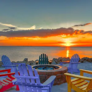 Apartment 227-wifi, New Paint, Amazing Views, Close To Bucs Stadium, Tampa